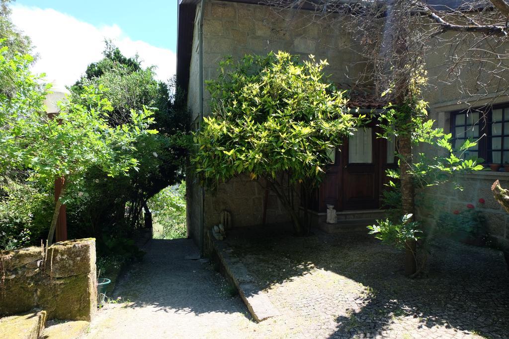 Gasthaus Alvores Do Tempo - Quinta De Turismo Rural Castro Daire Exterior foto